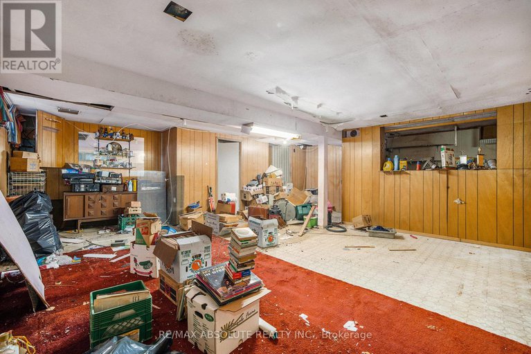 29023589/120-woodfield-drive/tanglewood/ottawa/ontario/K2G0A3_11