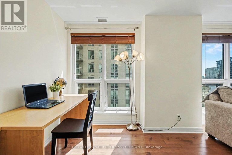 29669550/1809-242-rideau-street/sandy-hill/ottawa/ontario/K1N0B7_12
