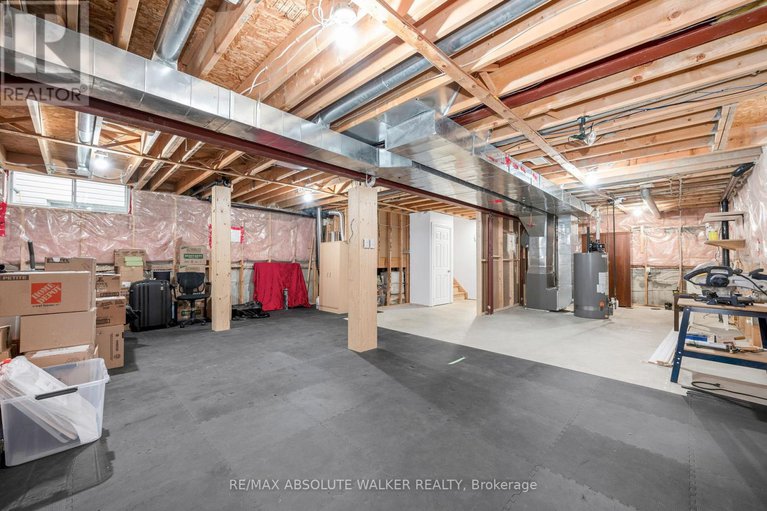 29163669/1662-frenette-street/fallingbrookgardenway-south/ottawa/ontario/K4A4L4_37