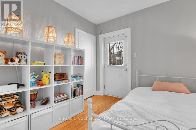 29433008/2-180-augusta-street/sandy-hill/ottawa/ontario/K1N8C1_20