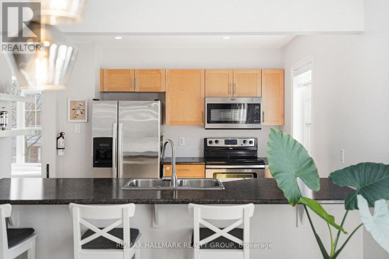 29396930/501-sedgebrook-way/stittsville-north/ottawa/ontario/K2S0M3_18