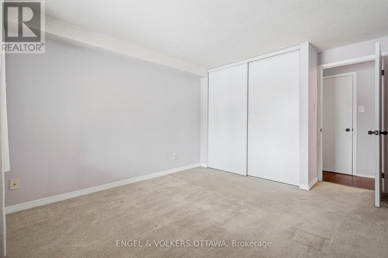 29332901/201-6376-bilberry-drive/orleans-wood/ottawa/ontario/K1C4P6_21