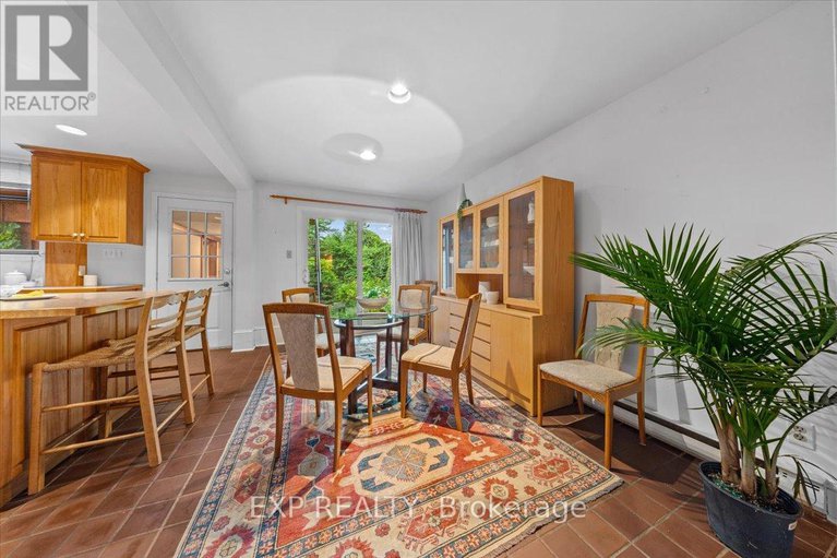 28588521/107-stanley-avenue/new-edinburgh/ottawa/ontario/K1M1N8_24