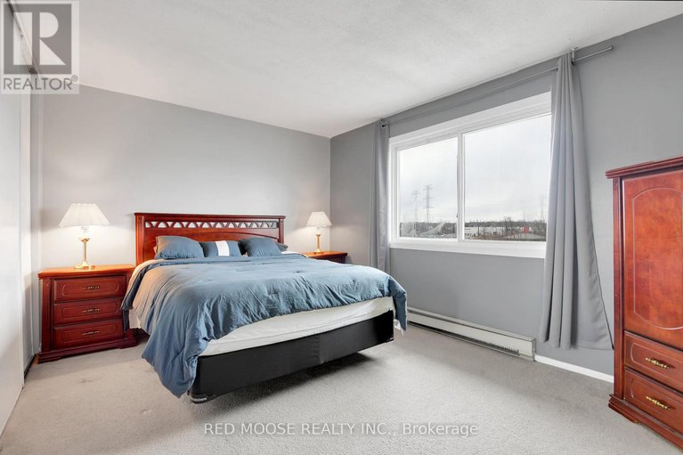 29220948/415-216-viewmount-drive/borden-farmstewart-farmcarleton-heightsparkwood-hills/ottawa/ontario/K2E7X4_21