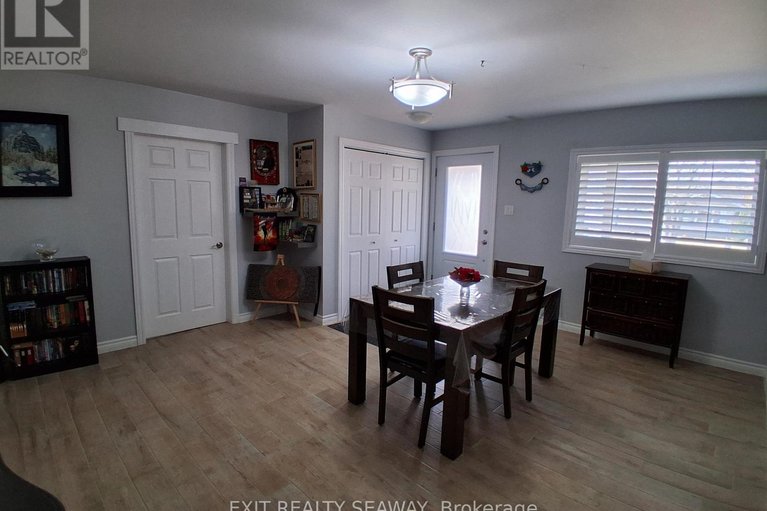 29536081/6731-gilmore-hill-street/south-glengarry-charlottenburgh-twp/south-glengarry/ontario/K6H7J3_6