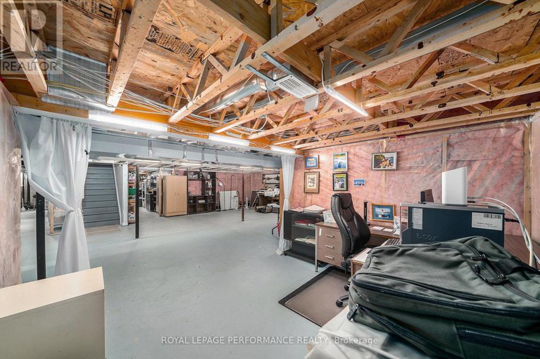 28479506/650-country-trail-private/carlsbad-springs/ottawa/ontario/K0A1K0_28