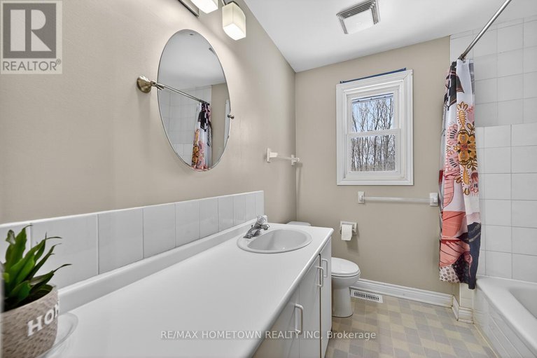 29348435/5475-dejong-road/augusta-twp/augusta/ontario/K6V5T2_33