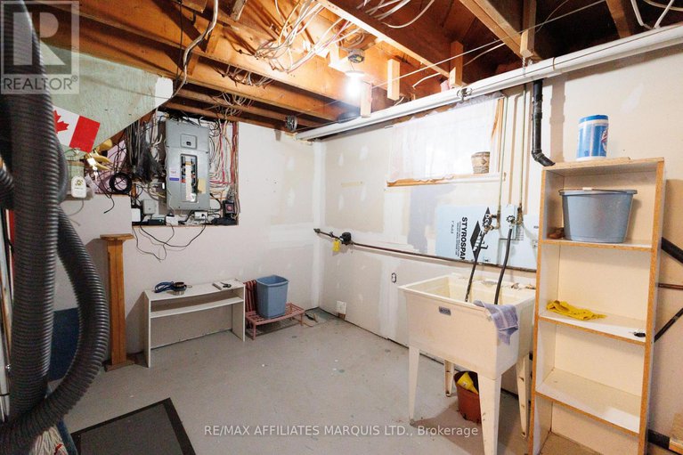 29400104/137-park-avenue/alexandria/north-glengarry/ontario/K0C1A0_30