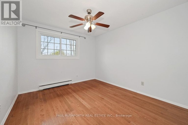 29686450/250-poole-street/mcnabbraeside-twps/mcnabbraeside/ontario/K7S1J2_28
