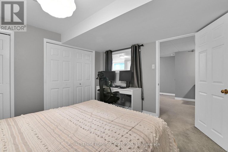 28381416/91-haramis-drive/renfrew/renfrew/ontario/K7V4M4_28