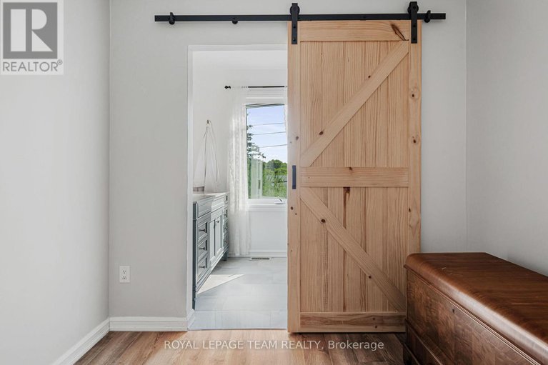 28637618/3242-gendron-road/clarencerockland-twp/clarence-rockland/ontario/K0A2A0_28