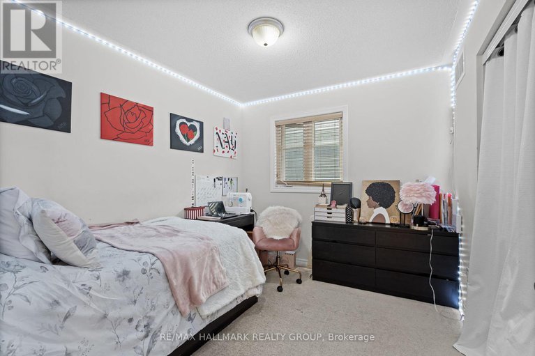 28653089/716-summergaze-street/emerald-meadowstrailwest/ottawa/ontario/K2M0L4_25
