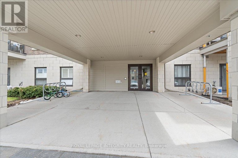 29382328/412-120-prestige-circle/chatelaine-village/ottawa/ontario/K4A1B4_2