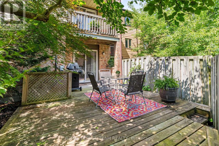 28596547/1473-bryson-lane/sawmill-creektimbermill/ottawa/ontario/K1T2T7_37