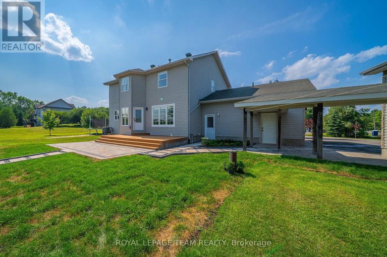 28628335/7474-mitch-owens-road/osgoode-twp-north-of-reg-rd-6/ottawa/ontario/K4P1K9_43