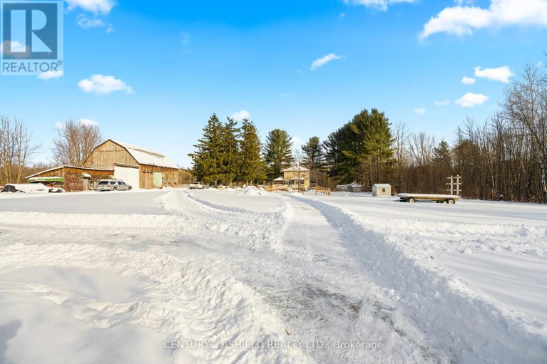 29222493/2864-county-road-30-road/north-glengarry-kenyon-twp/north-glengarry/ontario/K0C1A0_15