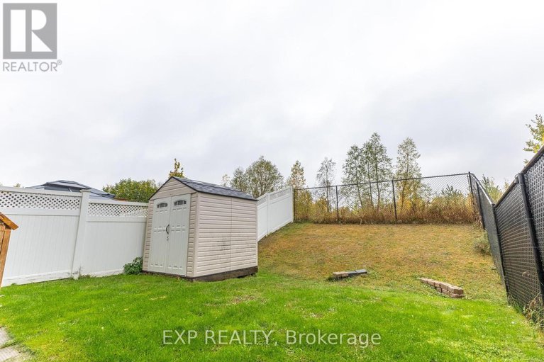 28967265/2341-glandriel-crescent/springridgeeast-village/ottawa/ontario/K4A4S8_27