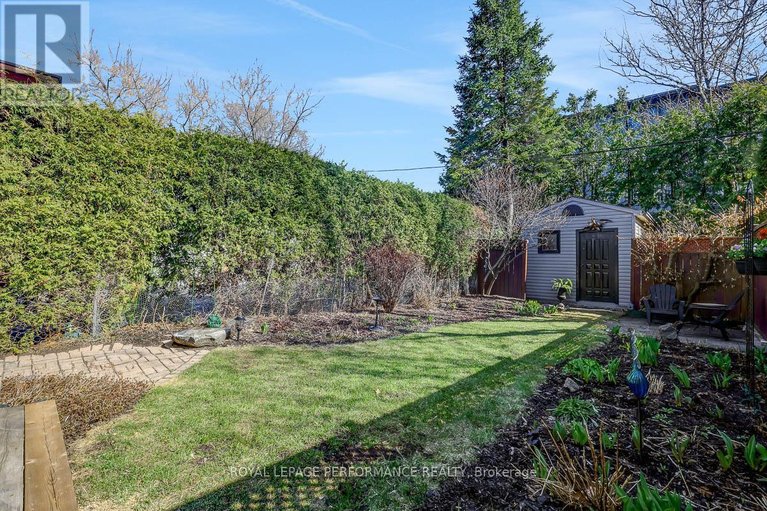 29629376/86-west-presland-road/overbrook/ottawa/ontario/K1K2C3_42