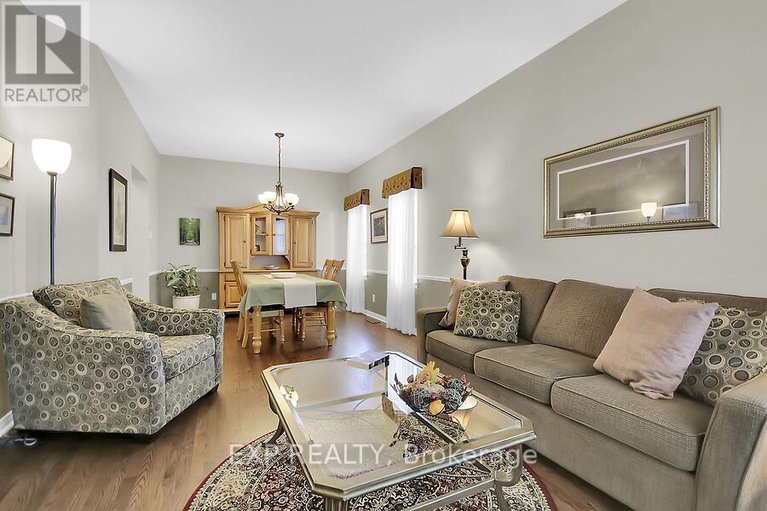 28867482/48-deighton-crescent/barrhaven-east/ottawa/ontario/K2G6H6_11