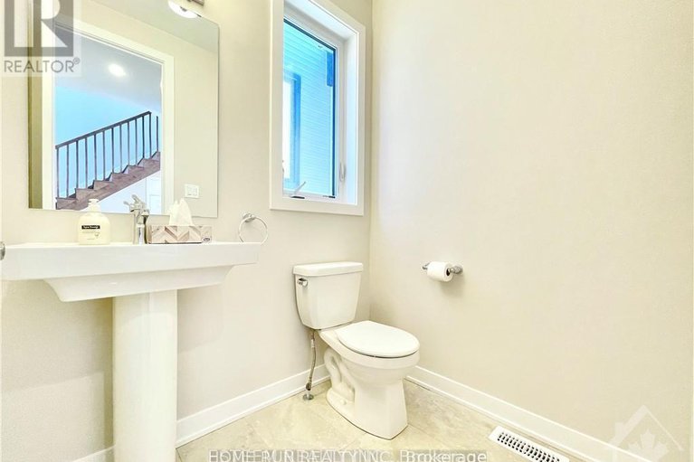 28541821/764-eminence-street/half-moon-bay/ottawa/ontario/K2J6X6_10