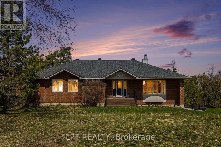 29665088/8297-nashdale-drive/osgoode-twp-north-of-reg-rd-6/ottawa/ontario/K0A2P0_1