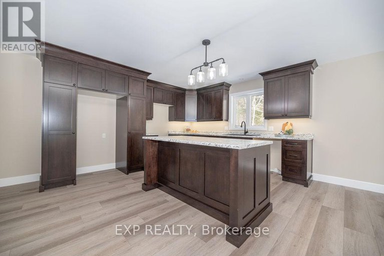 28048790/912-burnstown-road/mcnabbraeside-twps/mcnabbraeside/ontario/K0J1G0_31