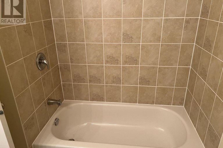 29397619/280-fir-lane/kemptville/north-grenville/ontario/K0G1J0_16