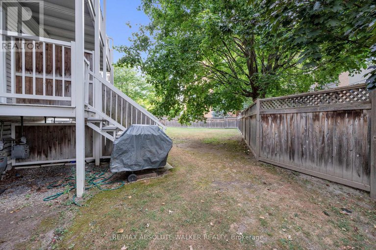 28789627/1673-locksley-lane/beaconwood/ottawa/ontario/K1J1B6_28