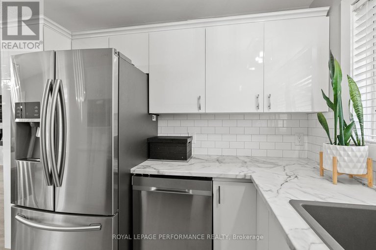 29018584/699-payer-street/town-of-rockland/clarence-rockland/ontario/K4K1N3_17