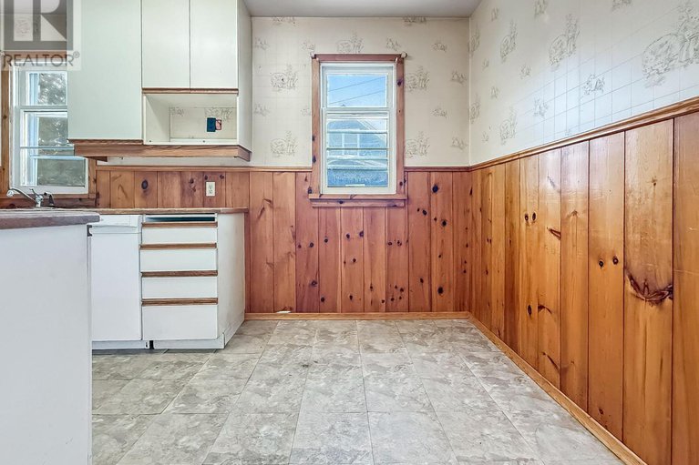 29385767/160-francis-street/renfrew/renfrew/ontario/K7V1C4_5