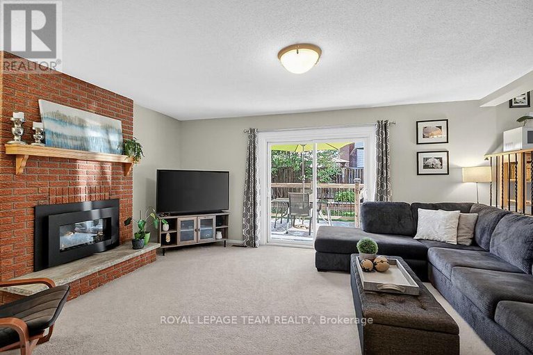 28990886/9-riding-way/bridlewood/ottawa/ontario/K2M1C3_19