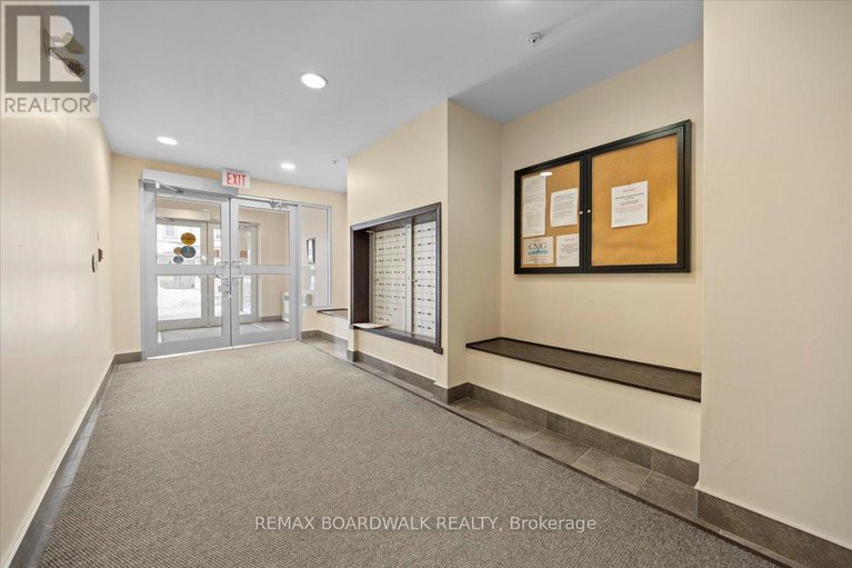 29439623/414-141-potts-private/notting-hillsummerside/ottawa/ontario/K4A0X9_31