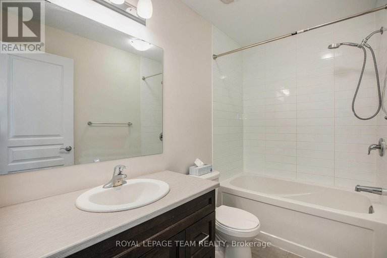 29111115/521-kindred-crescent/north-grenville-twp-kemptville-south/north-grenville/ontario/K0G1J0_33