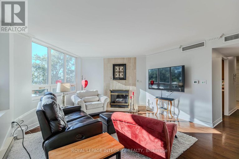 28821508/203-3099-carling-avenue/bayshore/ottawa/ontario/K2H5A6_14