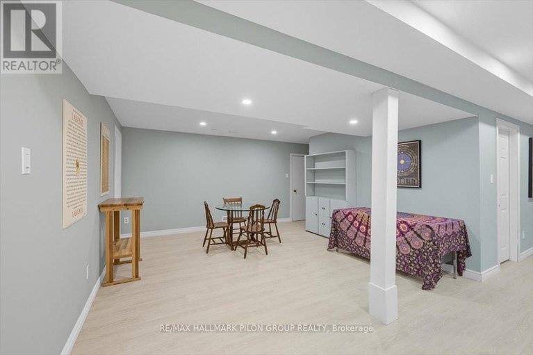 29239470/1717-lakeshore-drive/greely/ottawa/ontario/K4P1H1_25