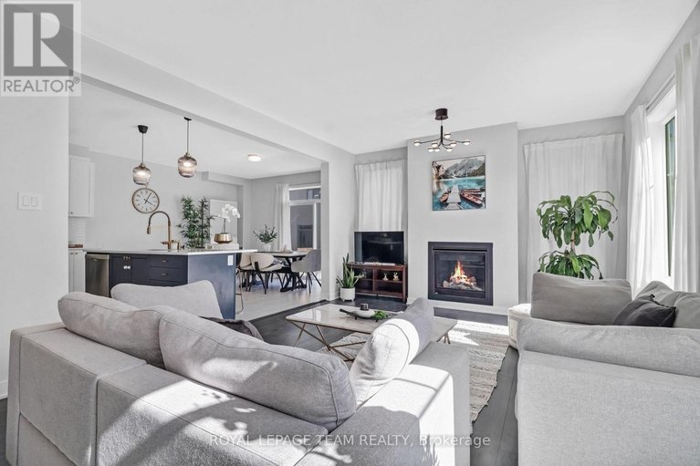 29634186/647-cygnus-street/half-moon-bay/ottawa/ontario/K2J7A9_6