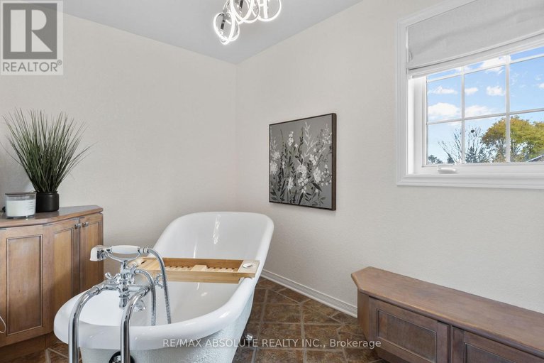 29076588/3-buttonwood-trail/stittsville-central/ottawa/ontario/K2S1C9_29