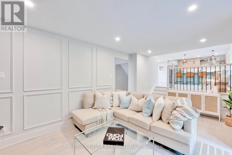 29202255/2556-gravelle-crescent/blackburn-hamlet/ottawa/ontario/K1B3A3_13