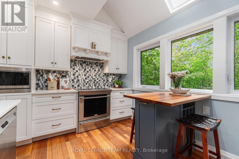 28446452/2259-fitzroy-street/fitzroy/ottawa/ontario/K0A1X0_19