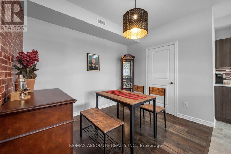 29244319/g-40-jaguar-private/emerald-meadowstrailwest/ottawa/ontario/K2V0J2_22