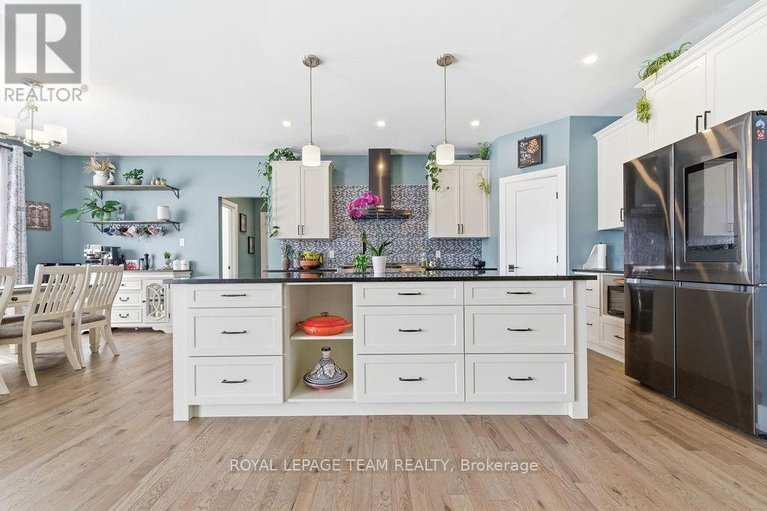 29486296/80-raymond-luhta-crescent/mcnabbraeside-twps/mcnabbraeside/ontario/K7S3G8_14