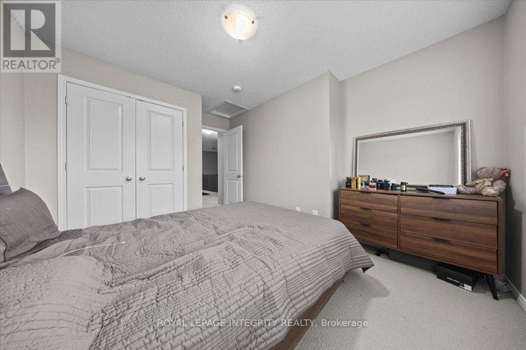 28631882/14-hackney-private/emerald-meadowstrailwest/ottawa/ontario/K2V0K8_26