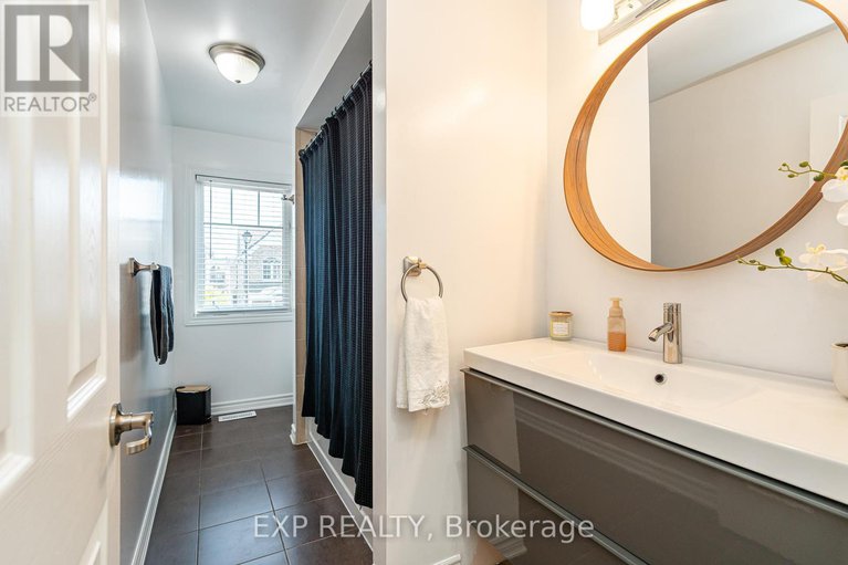 28879067/722-devario-crescent/half-moon-bay/ottawa/ontario/K2J6H3_36