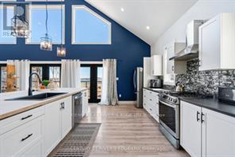 28743526/10115-county-rd-2-road/iroquois/south-dundas/ontario/K0E1K0_11