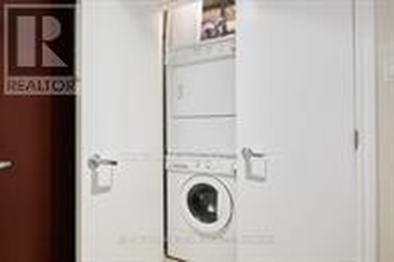 28713379/1704-234-rideau-street/sandy-hill/ottawa/ontario/K1N0A9_21