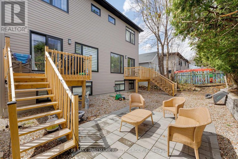 28617521/165-longpre-street/vanier/ottawa/ontario/K1L7J5_41