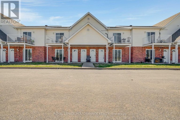 29664690/4-16-pendleton-street/vankleek-hill/champlain/ontario/K0B1R0_2