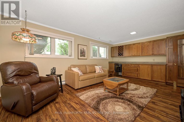 28592348/42-ettrick-crescent/pheasant-run/ottawa/ontario/K2J1G1_18