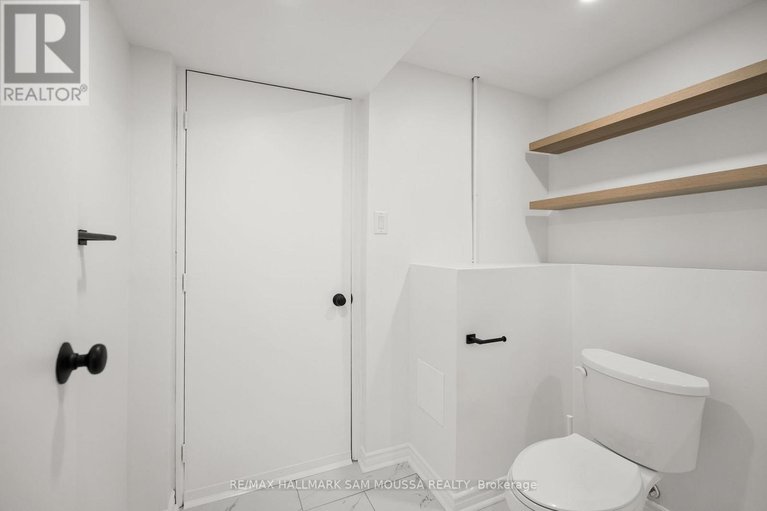 29090641/18-manju-street/hunt-club-park/ottawa/ontario/K1G4T7_37