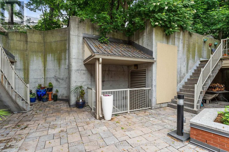 28550546/111f-250-fountain-place/sandy-hill/ottawa/ontario/K1N9N7_34